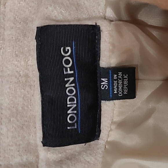 London Fog wool blend coat size Small - Picture 7 of 12